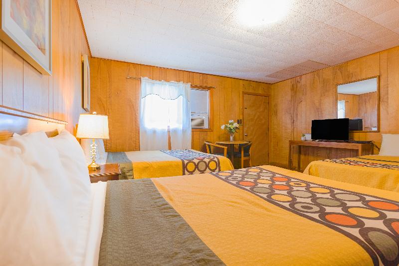 Parkside Motel By Oyo Meadville Conneaut Lake image