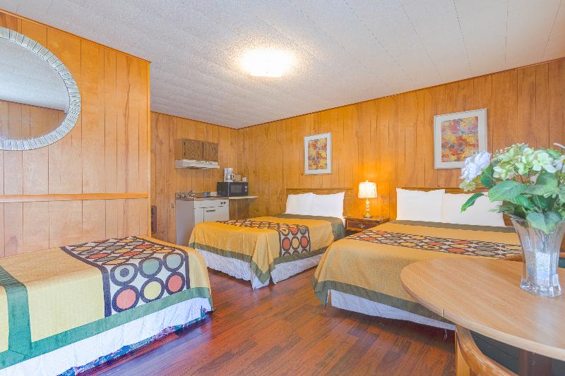 Parkside Motel By Oyo Meadville Conneaut Lake image