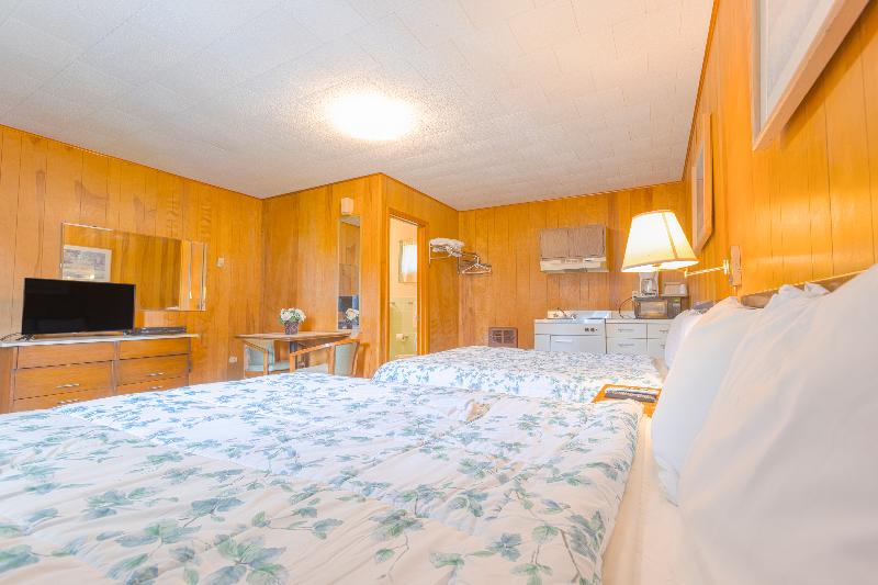 Parkside Motel By Oyo Meadville Conneaut Lake image
