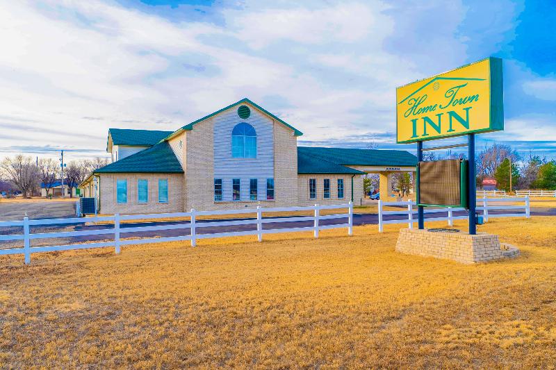 Hometown Inn By Oyo Texhoma, Ok image