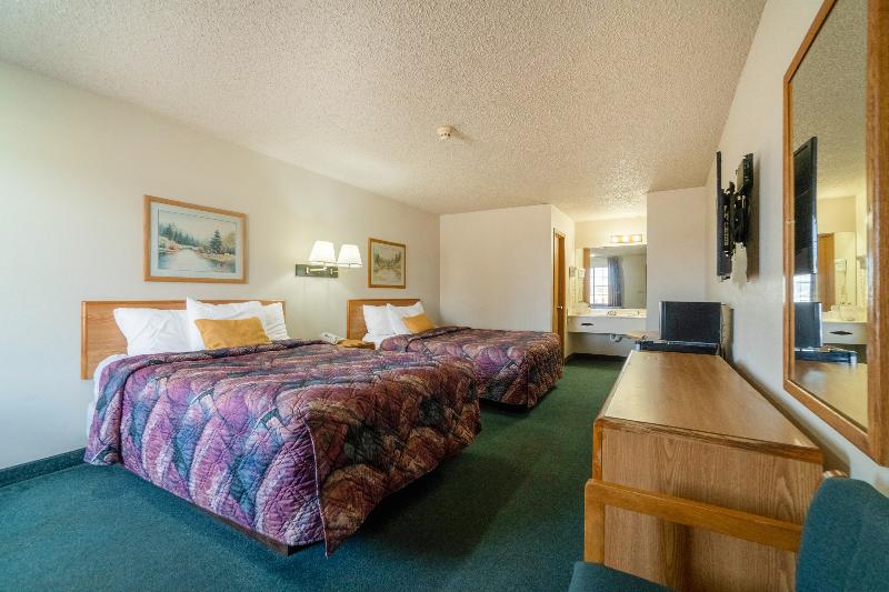 Hometown Inn By Oyo Texhoma, Ok image