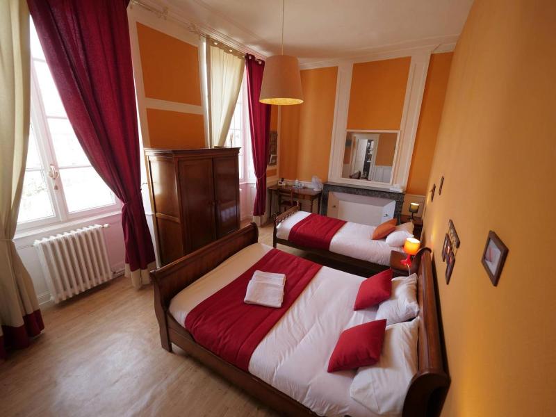 Logis Hotel L'alzire image