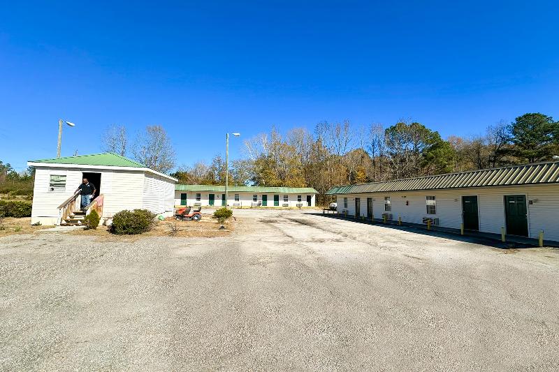 Sparta Seven Motel By Oyo Near Milledgeville image