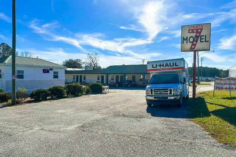 Sparta Seven Motel By Oyo Near Milledgeville image
