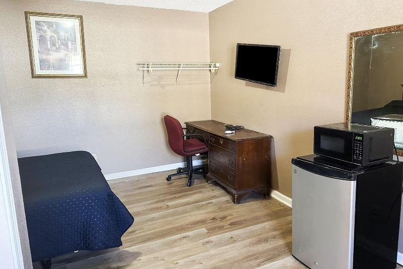 Sparta Seven Motel By Oyo Near Milledgeville image