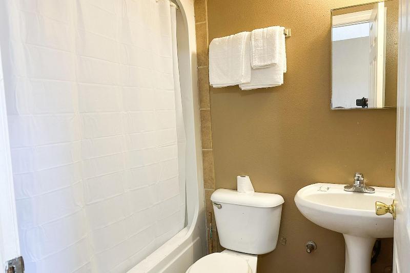 Sparta Seven Motel By Oyo Near Milledgeville image