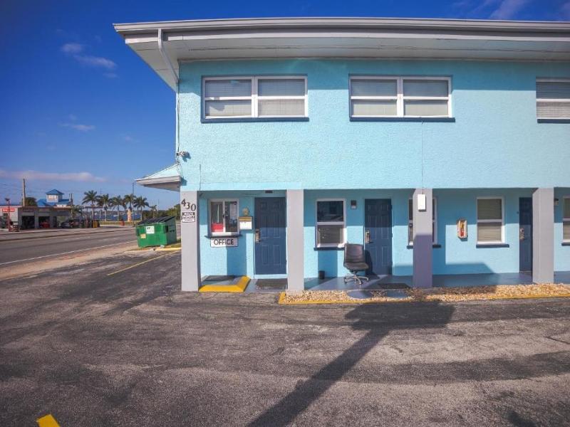 Aladdin Motel By Oyo Merritt Island image