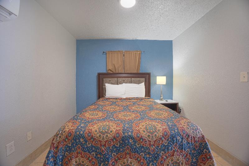Aladdin Motel By Oyo Merritt Island image