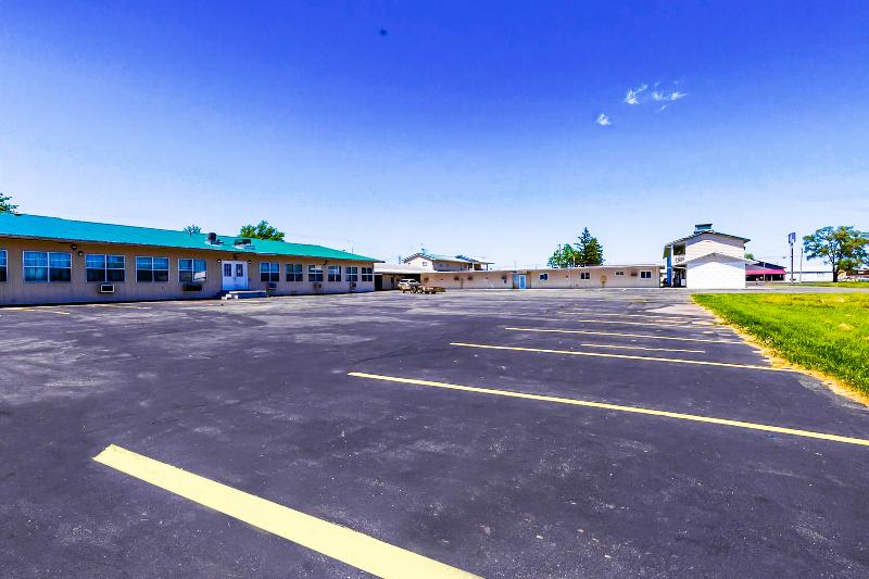 Country Hearth Inn & Suites By OYO Sturgis image