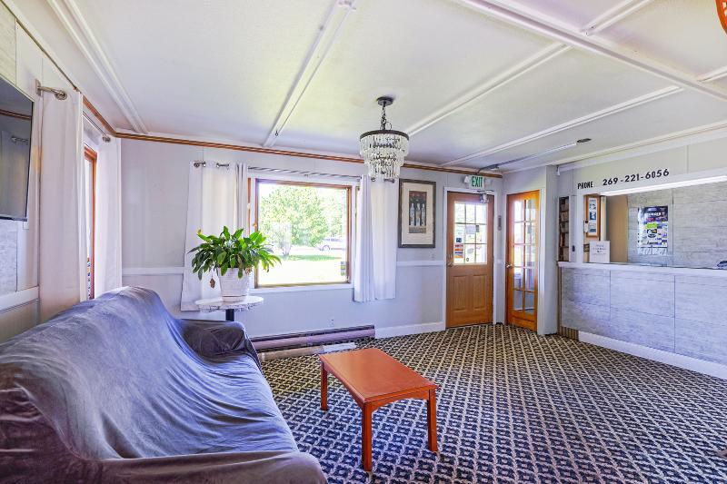 Country Hearth Inn & Suites By OYO Sturgis image