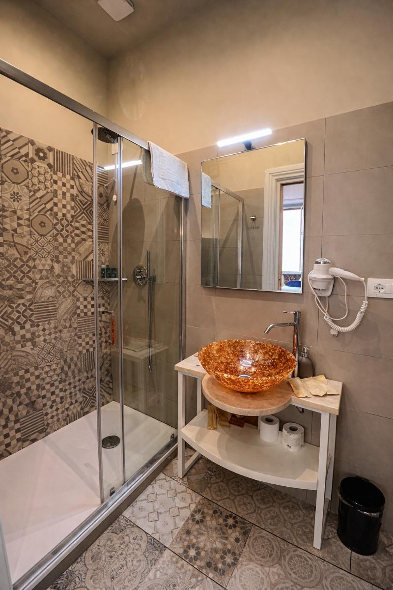 Bramble Luxury Suites image