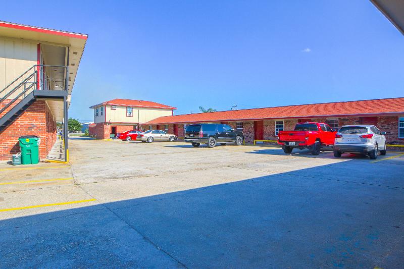 Economy Inn By Oyo Lockport Near Houma image