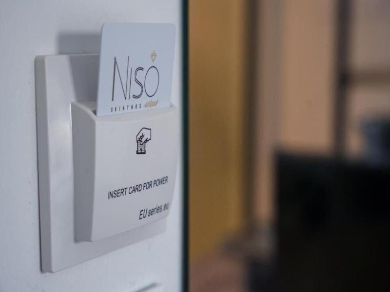 Niso Skiathos image