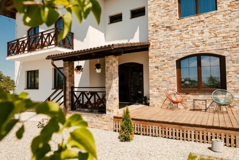 Pensiunea Casa Iarina 3