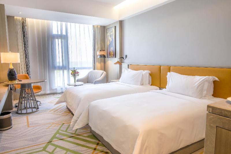 Argyle Grand Hotel image