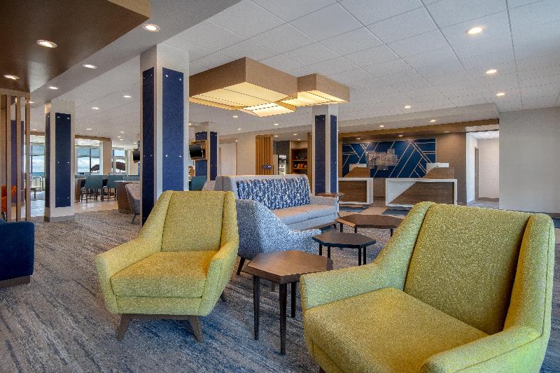Holiday Inn Express And Suites Oscoda image