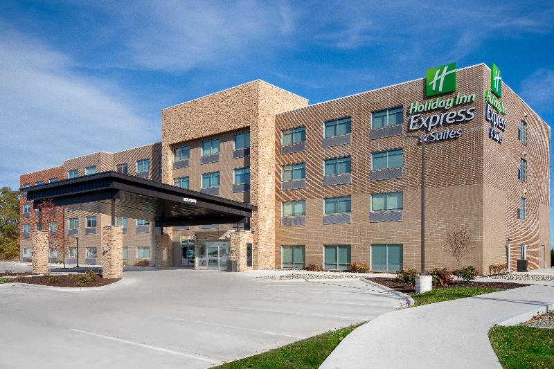 Holiday Inn Express And Suites Oscoda image