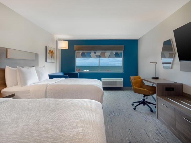 Holiday Inn Express And Suites Oscoda image