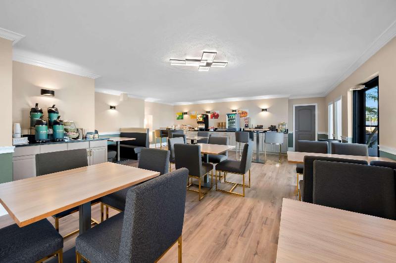 Quality Inn Fort Myers Cape Coral image
