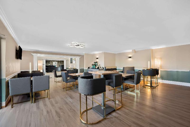 Quality Inn Fort Myers Cape Coral image