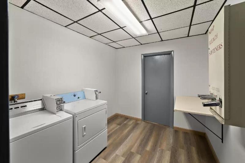 Quality Inn & Suites image
