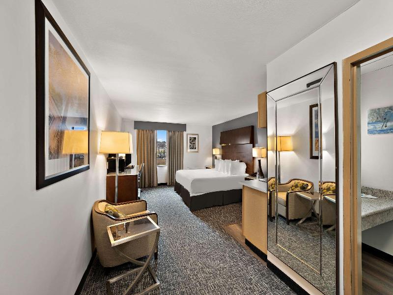 Quality Inn & Suites image
