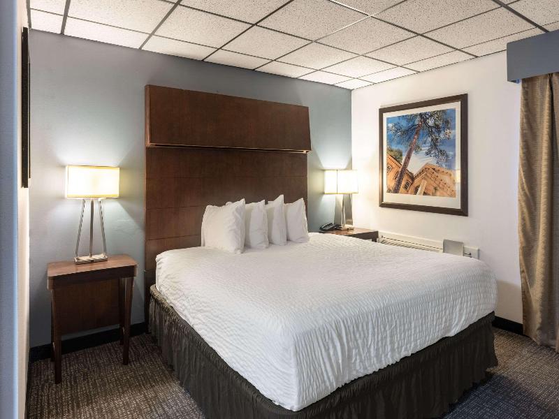 Quality Inn & Suites image