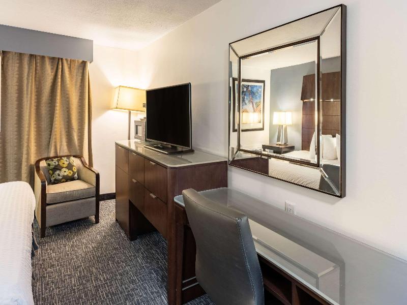 Quality Inn & Suites image