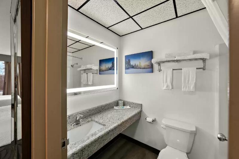 Quality Inn & Suites image