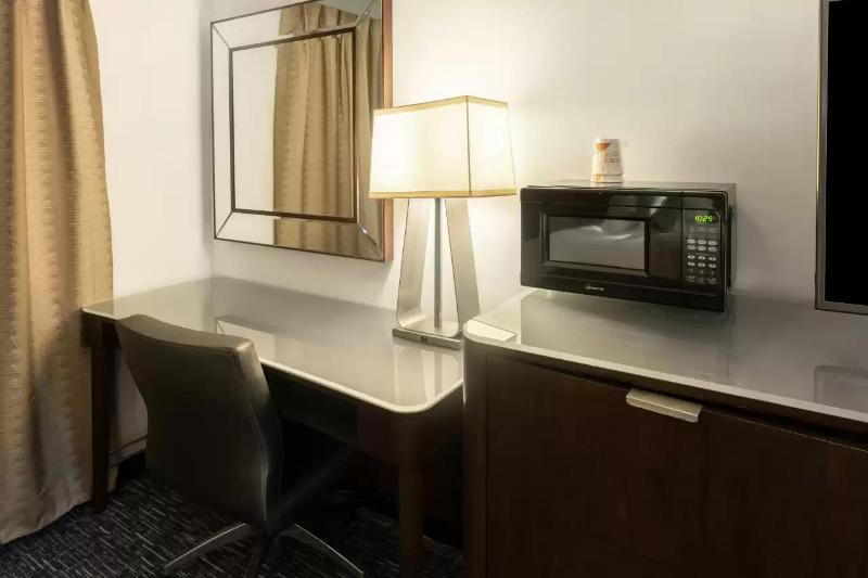 Quality Inn & Suites image