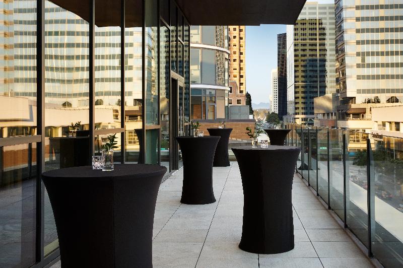 Intercontinental Hotels Seattle Bellevue By IHG image