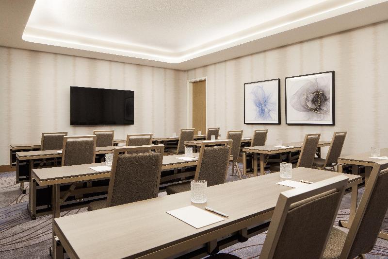 Intercontinental Hotels Seattle Bellevue By IHG image