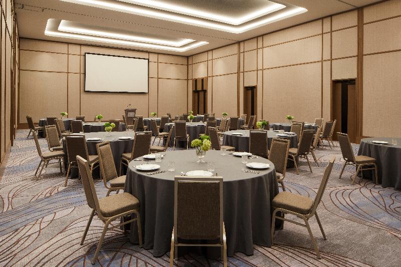 Intercontinental Hotels Seattle Bellevue By IHG image