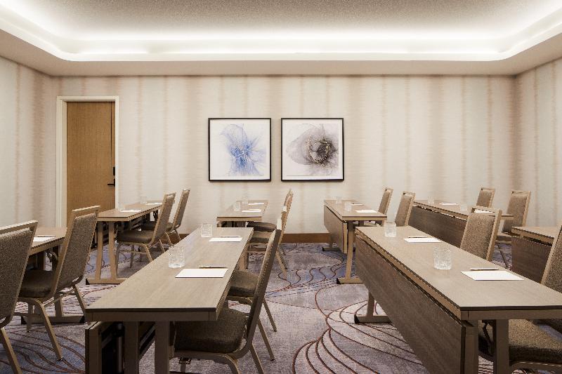 Intercontinental Hotels Seattle Bellevue By IHG image