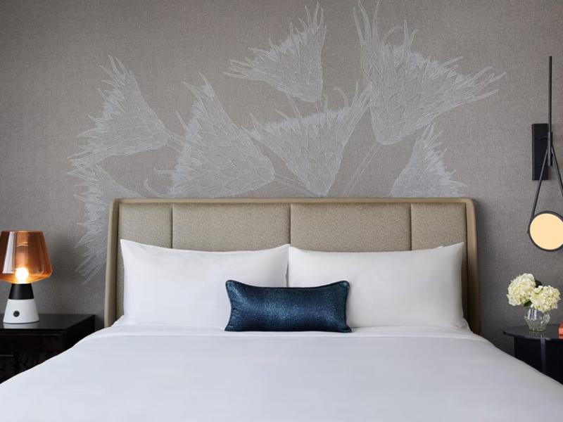Intercontinental Hotels Seattle Bellevue By IHG image