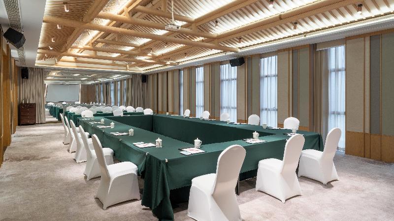 Holiday Inn Express Pingchang image