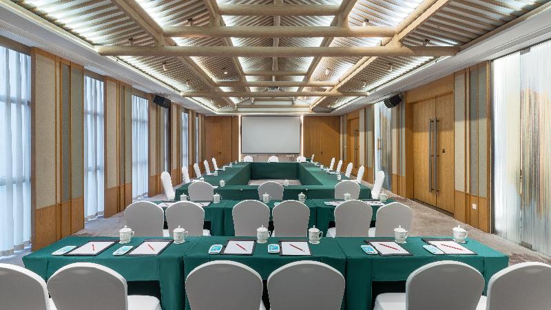 Holiday Inn Express Pingchang image