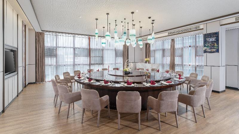 Holiday Inn Express Pingchang image