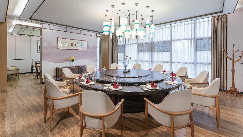 Holiday Inn Express Pingchang image