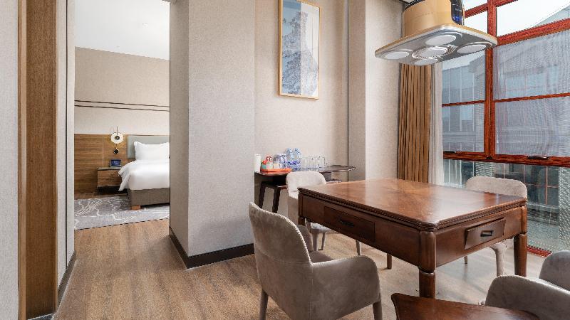 Holiday Inn Express Pingchang image