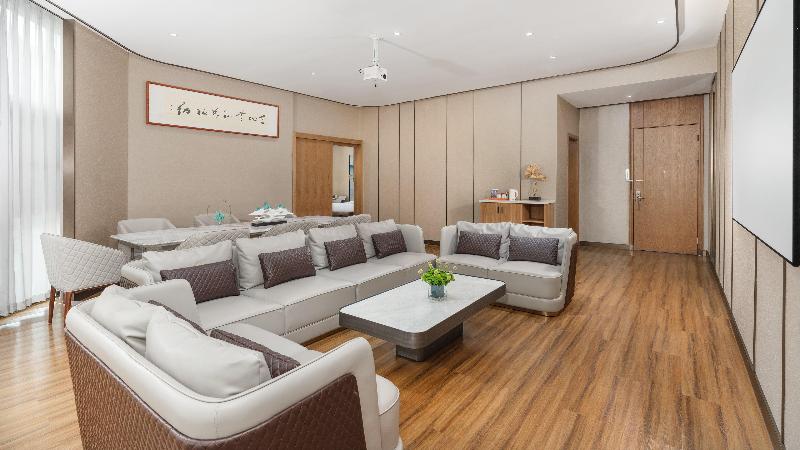 Holiday Inn Express Pingchang image