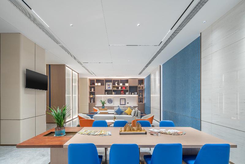 Holiday Inn Express Bazhong Center image