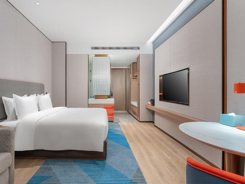 Holiday Inn Express Bazhong Center image