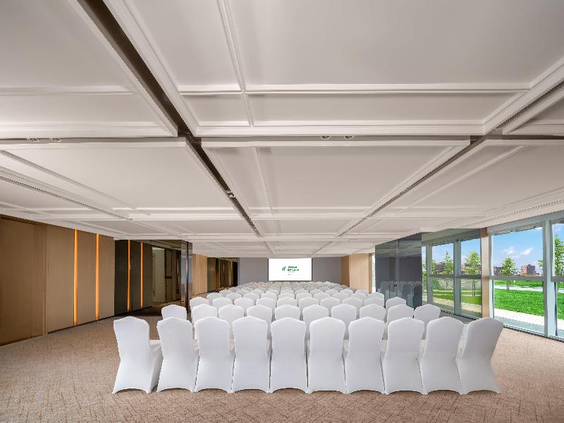 Holiday Inn Quzhou image