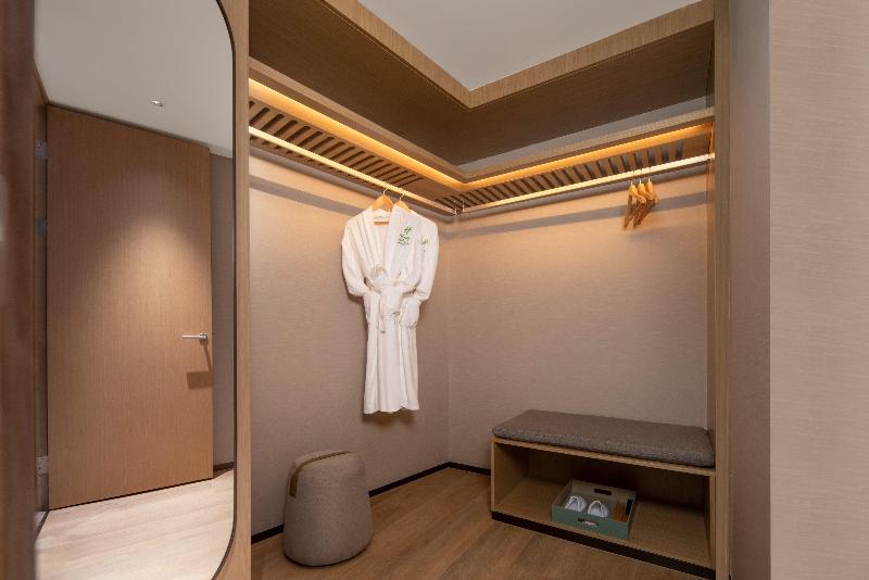 Holiday Inn Quzhou image 1