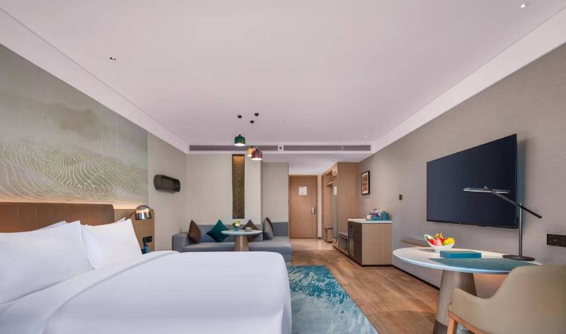 Holiday Inn Quzhou image