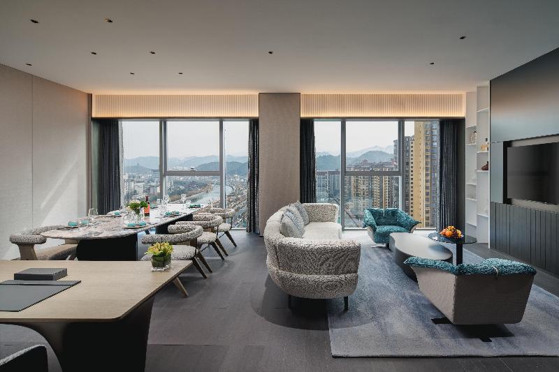 Crowne Plaza Shangluo image