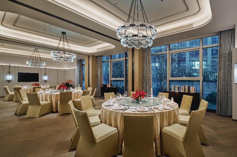 Crowne Plaza Shangluo image