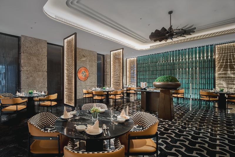 Crowne Plaza Shangluo image