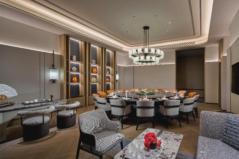 Crowne Plaza Shangluo image
